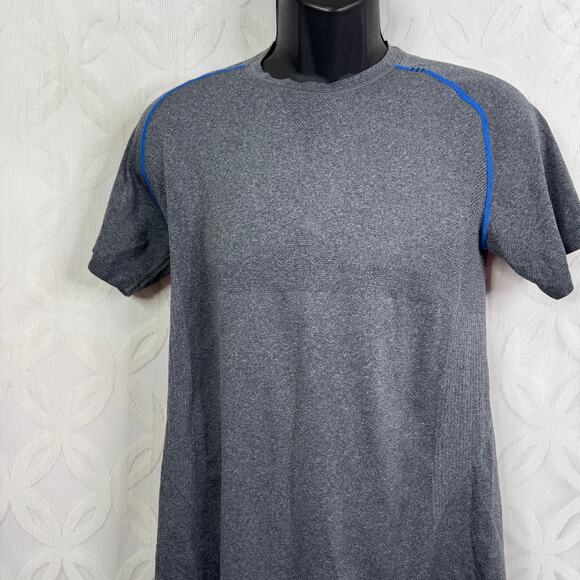 Lululemon Metal Vent Tech Mens Short Sleeve T-shirt Sz S Heathered Gray Blue - Picture 3 of 7